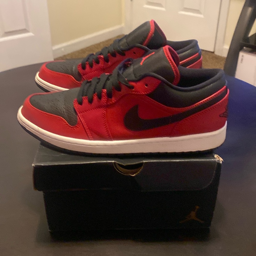 Air Jordan 1 Low Red/Black